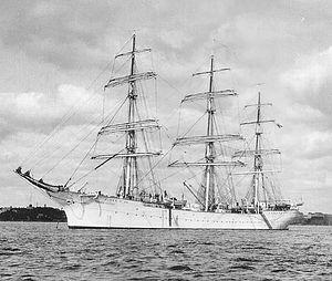 Suomen Joutsen in 1932