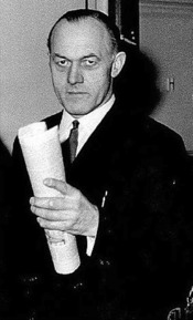 Josef Oberhauser at his trial.png