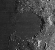 Le Monnier crater 4078 h3.jpg