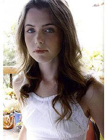 Nicole Linkletter.jpg