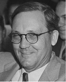 Robert P Shuler portrait 1924-1935.jpg