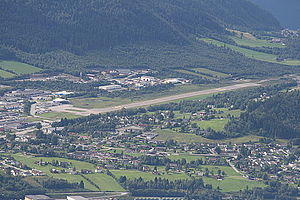 Ørsta Volda lufthamn Hovden.jpg