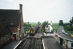 Wye station (Class 411 1619) 01.JPG