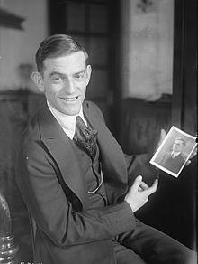 AlBernardWithPhotoportrait.jpg