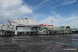 Bandara-tjilik-r-kalimantan-april.jpg