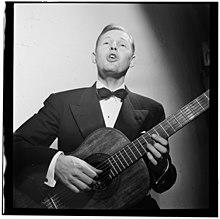 (Portrait of Richard Dyer-Bennet, Village Vanguard(?), New York, N.Y., ca. Mar. 1947) (LOC) (5268911097).jpg