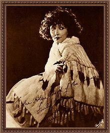 Mae Busch The Blue Book of the Screen.jpg