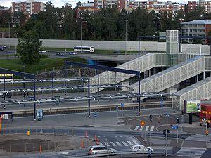 Leppävaaran juna-asema Espoo Finland.jpg