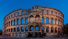 Anfiteatro de Pula, Croacia, 2017-04-17, DD 22-24 HDR.jpg