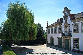 Casa dos Barros - Sabrosa - Portugal (7843646650).jpg