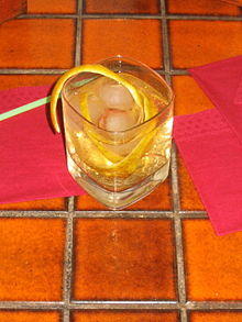 Horse's Neck cocktail.jpg