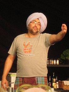 Hardeep Singh Kohli performing at Isle of Arts Festival 2012 5 (cropped).JPG