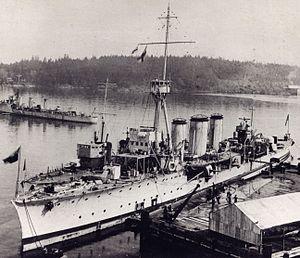 HMCS Aurora Patriot Patrician Esquimalt 1921 E-6546-2.jpg