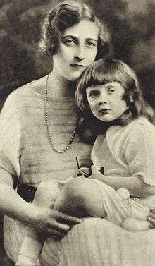 Agatha Christie with her daughter Rosalind.jpg