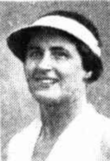Margaret Molesworth c.1941.png