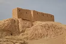 Ruins from a temple in Naffur.jpg