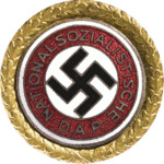 ParteiabzeichenGold small.png