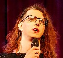 Andrew O'Neill 2019 Glastonbury Festival 04 crop.jpg