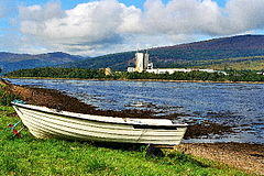 On the Shore, Achaphubuil - geograph.org.uk - 52773.jpg