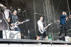 Zebrahead performing in 2017