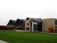 SaintJohnsburyAcademyCampus.jpg