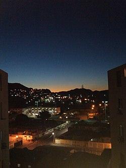 Cae la noche en Guanta.jpg