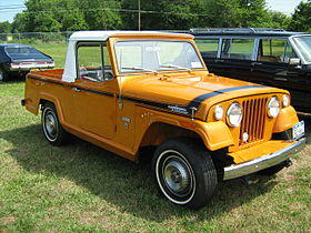 1971 Jeepster Commando SC-1 pickup orange r-Cecil'10.jpg