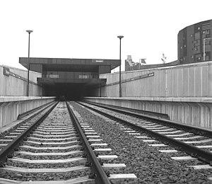 Byker Metro station - geograph.org.uk - 566832.jpg