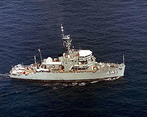 USS Exultant (MSO-441).jpg