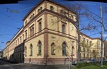 Wilhelmsgymnasium.JPG