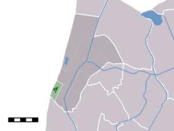 The town centre (darkgreen) and the statistical district (lightgreen) of Petten in the former municipality of Zijpe.
