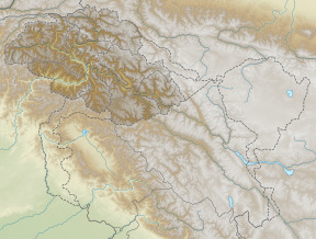 Gasherbrum I is located in Gilgit Baltistan