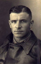 Photograph of Herberts Cukurs in 1937.jpg