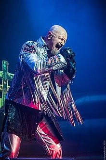 Halford performing in 2018