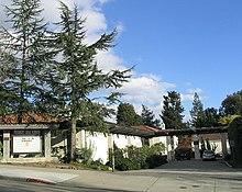 Front of Piedmont High School.jpg