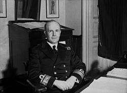 The Royal Navy during the Second World War A21407.jpg