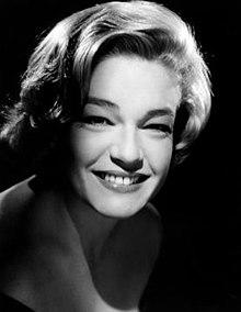 Simone signoret photo.jpg