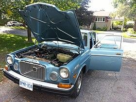 1975 Volvo 164E hood open.jpg