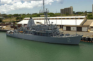 USS Defender (MCM-2).jpg