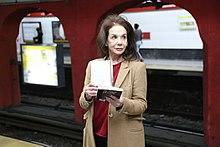 Ana María Picchio en el subte.jpg