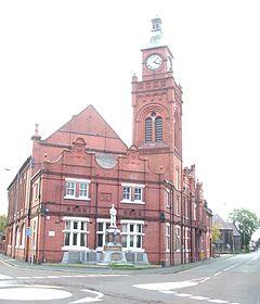 2004-10-16 Earlestown Town Hall.jpg