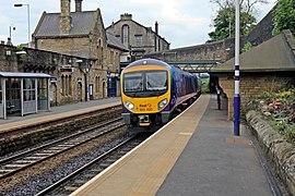 First TransPennine Class 185, 185150, Mossley railway station (geograph 4005256).jpg