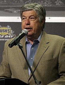 Mike Joy (40615258513) (cropped).jpg