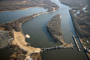 Lock and dam 3.jpeg