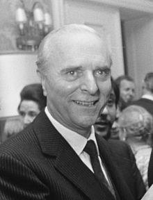 Ángel Sanz Briz 1969 (cropped).jpg