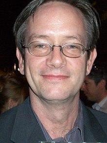 Mark McKinney 2004.jpg