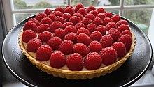 Raspberry tart.jpg