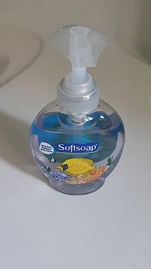 Softsoap bottle.jpg