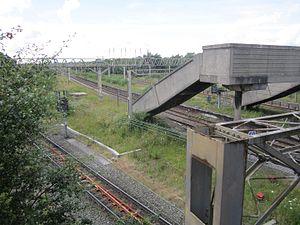 Ditton railway station (disused) (12).JPG