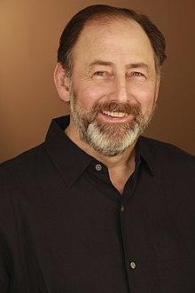 Arye Gross publicity headshot.jpg